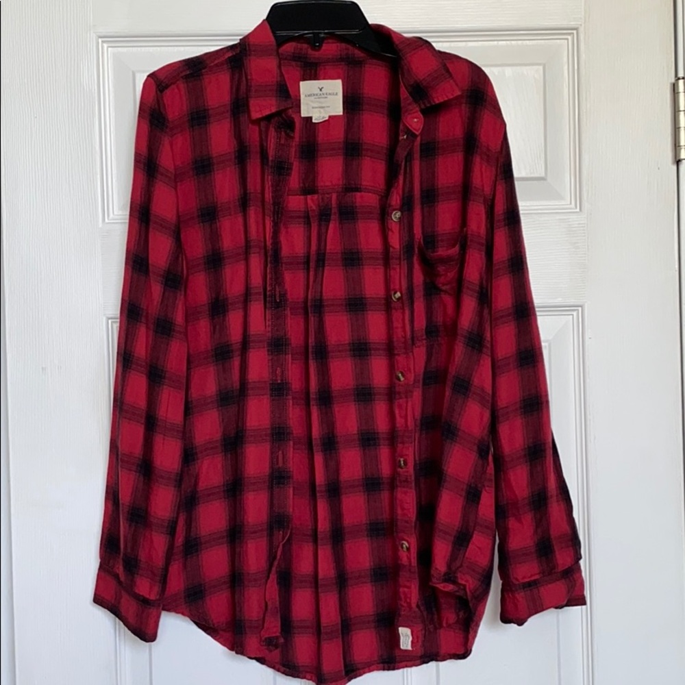 American Eagle Boyfriend Fit Red Plaid Flannel!